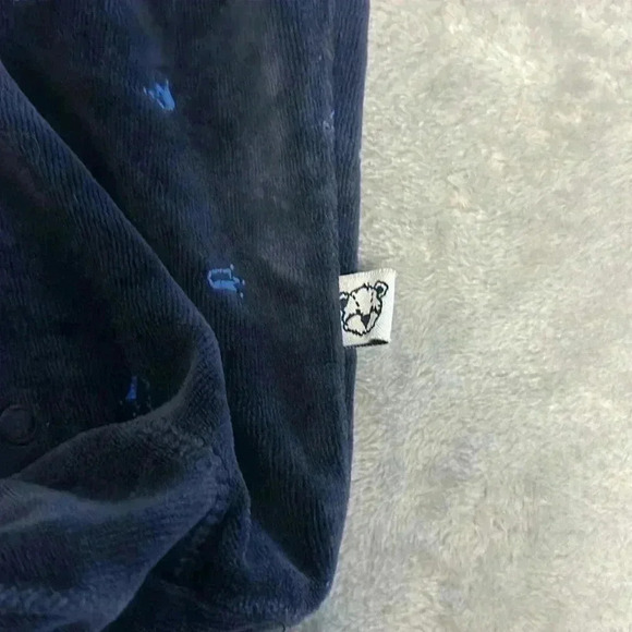 Petit Lem - Navy Velour baby footed sleeper. Size 9 months - Picture 3 of 4